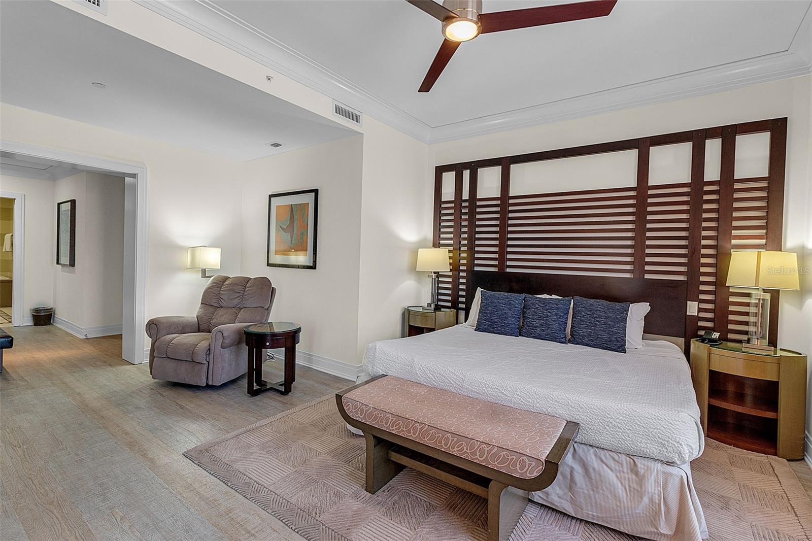 SIESTA KEY BEACH RESIDENCES II - Residential