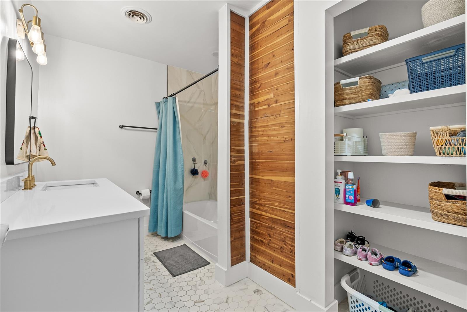 VIRGINIA PARK - Residential