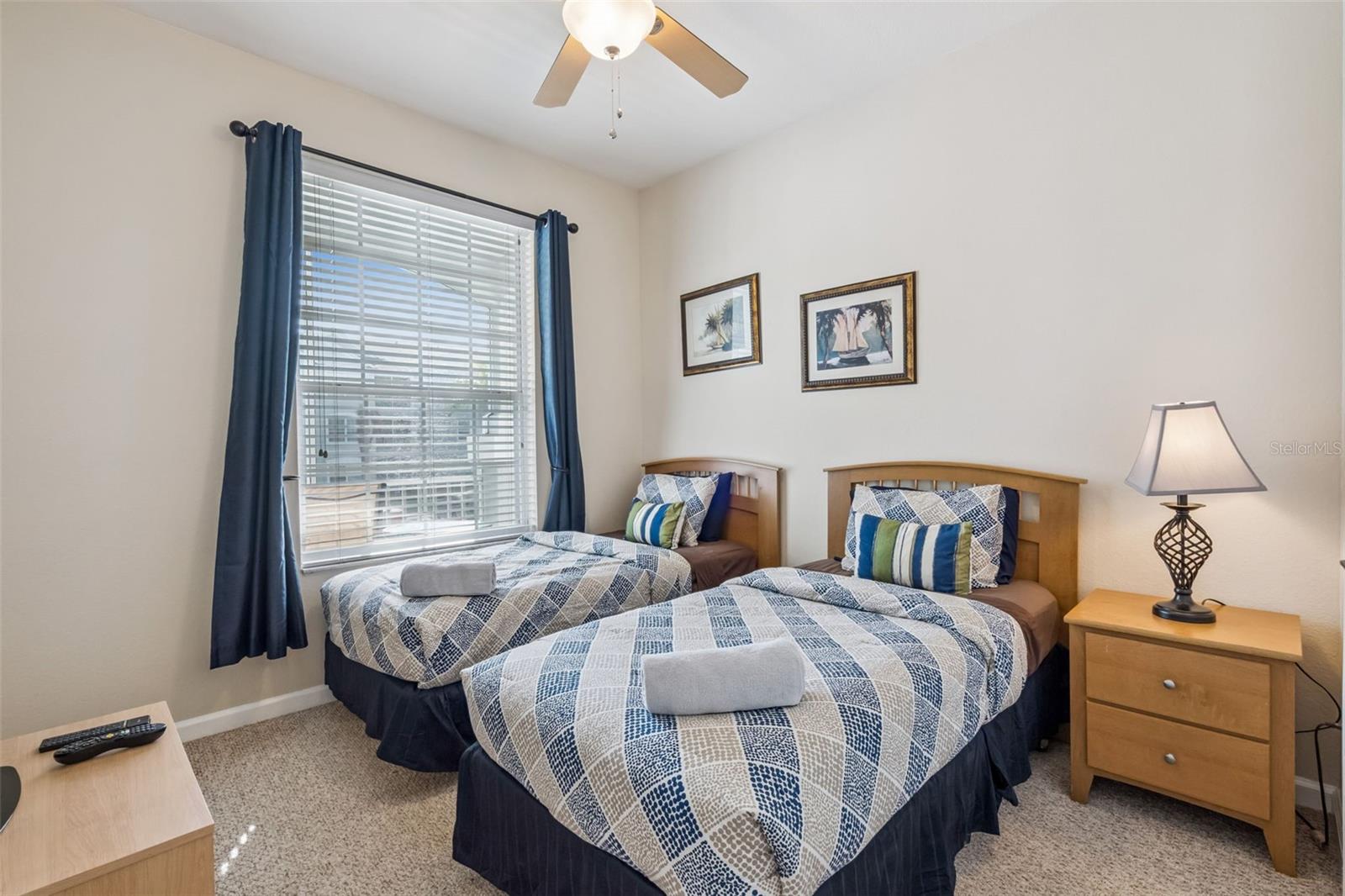 WYNDHAM PALMS CONDO PH 4 - Residential