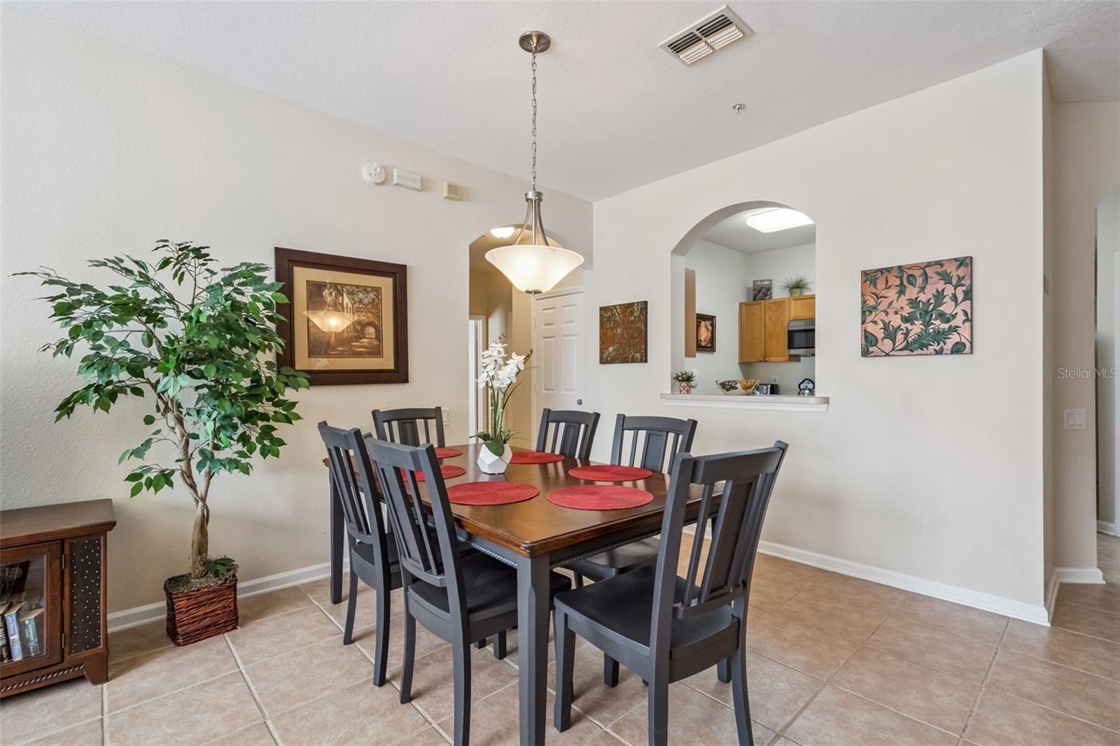 WYNDHAM PALMS CONDO PH 4 - Residential