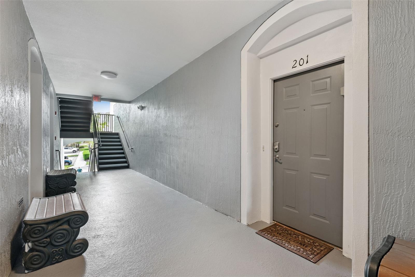 WYNDHAM PALMS CONDO PH 4 - Residential