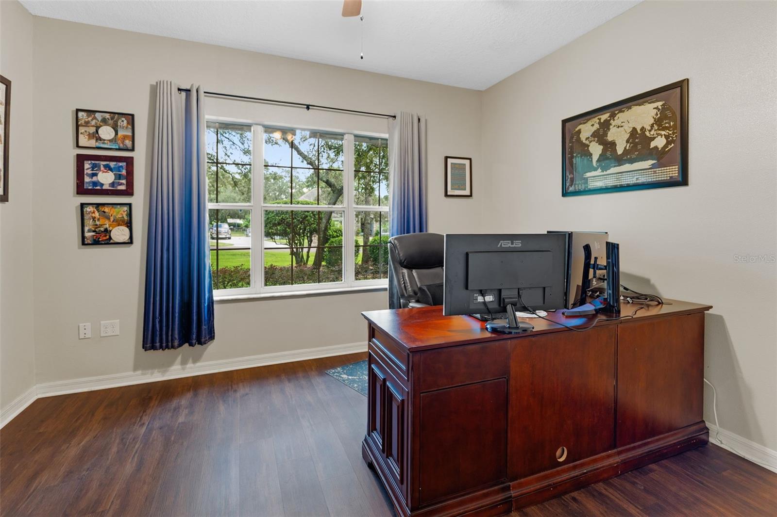 SPRING PINES - Residential