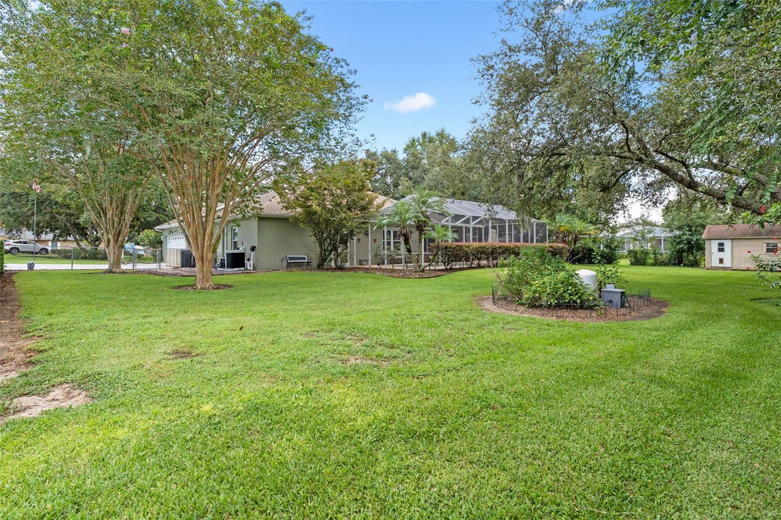 SPRING PINES - Residential