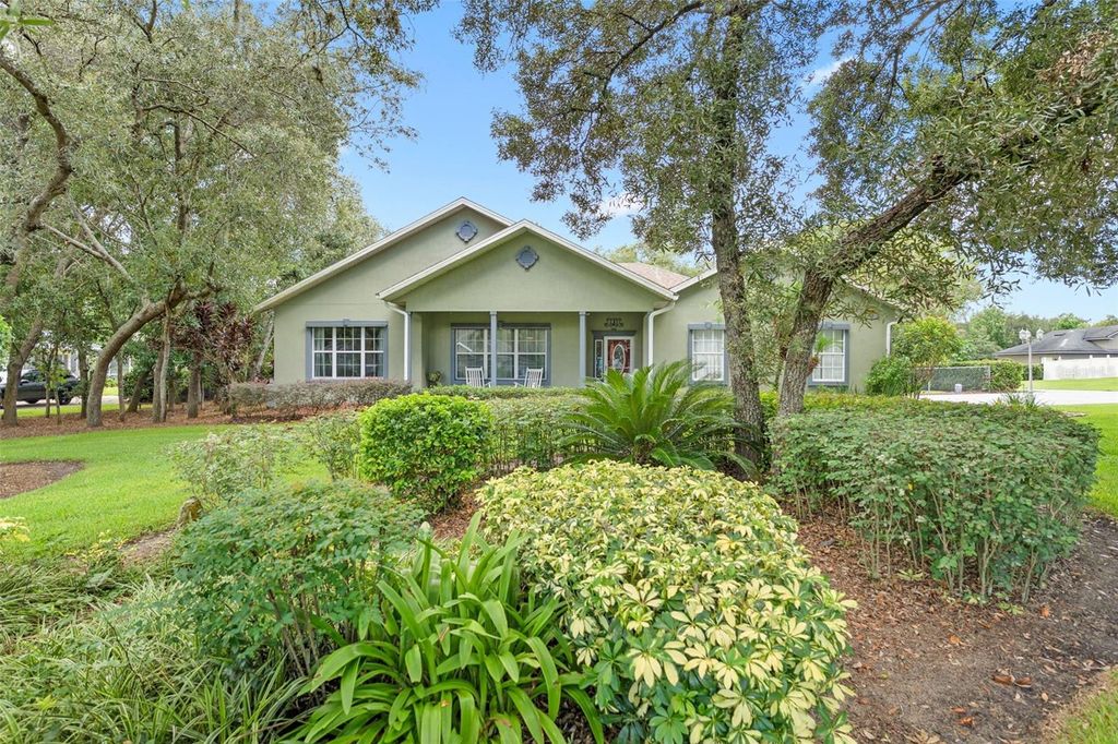 Photo of 89 Pine Forest Lane, Haines City, FL 33844 (MLS # P4935825)