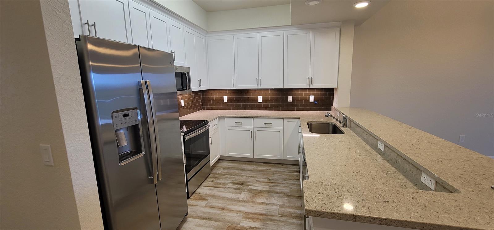 Riverwalk/Coronado Island-Bldg - Residential