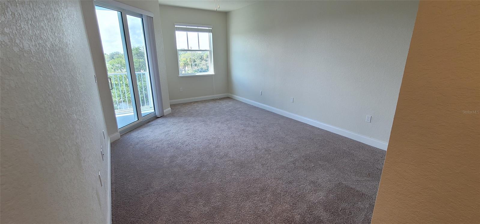 Riverwalk/Coronado Island-Bldg - Residential