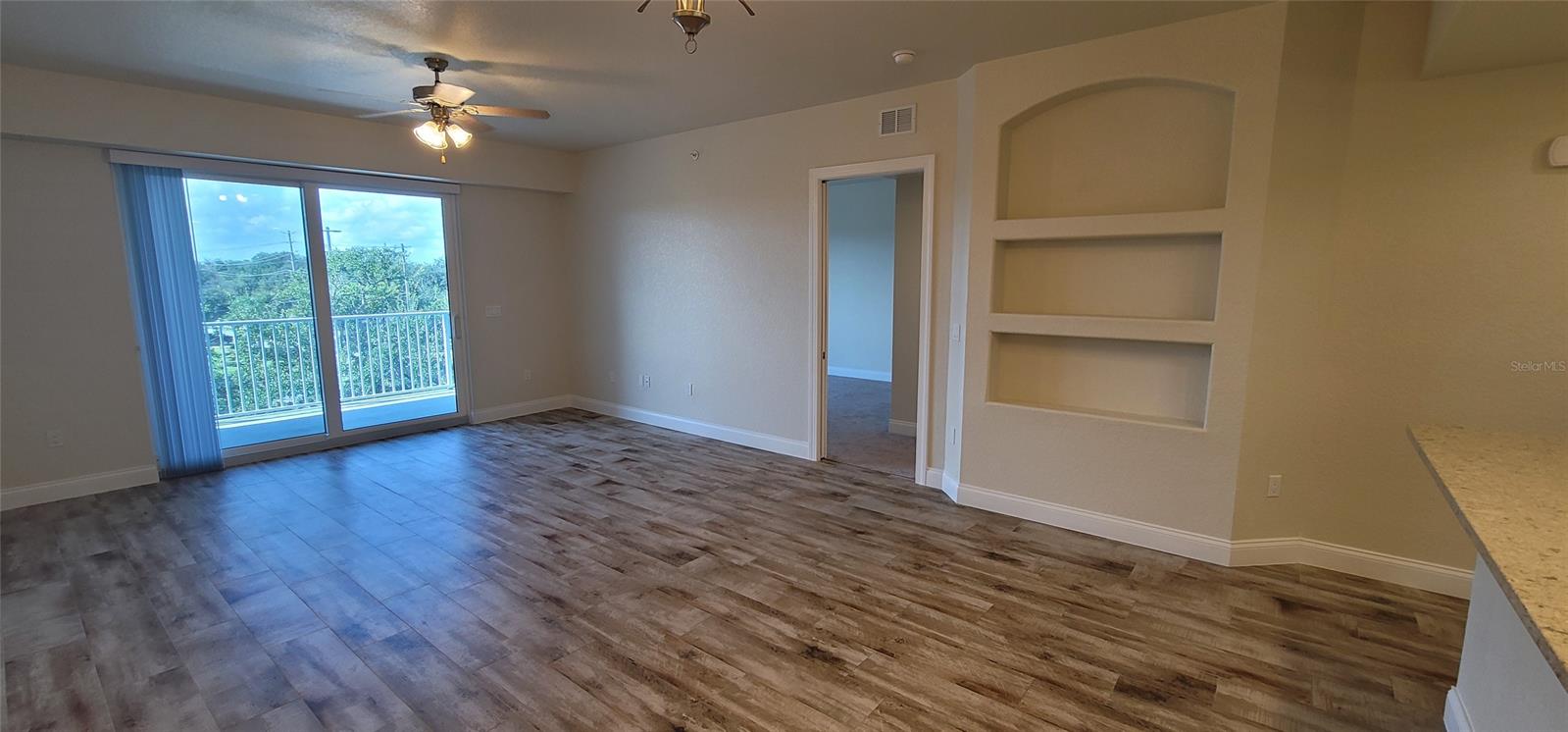 Riverwalk/Coronado Island-Bldg - Residential