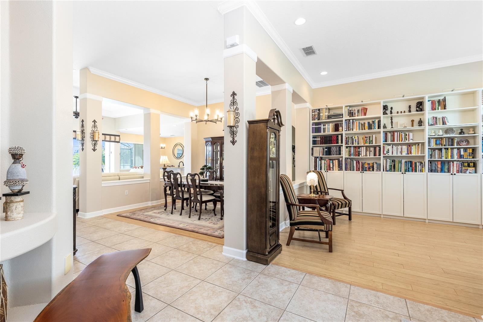 9958 OAK QUARRY DRIVE