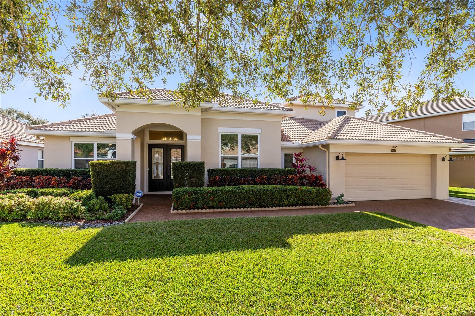 9958 OAK QUARRY DRIVE