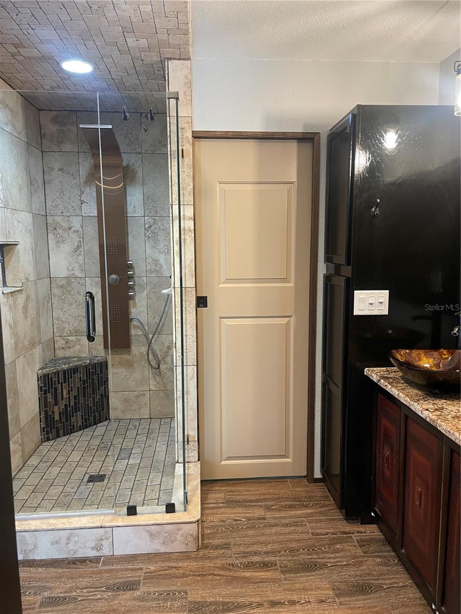 BRANDON GROVES SEC ONE - Residential Lease