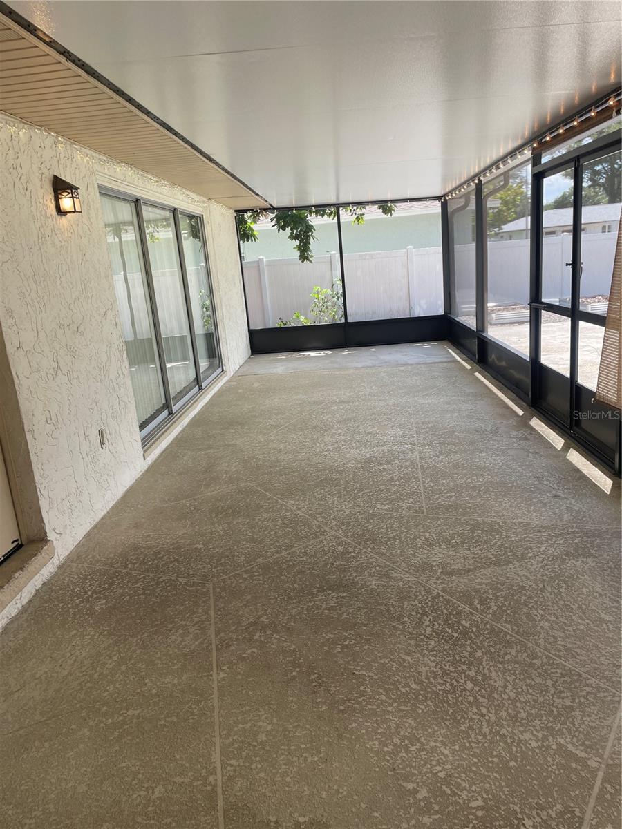 BRANDON GROVES SEC ONE - Residential Lease