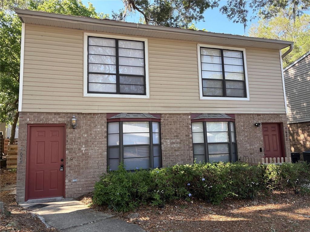 Photo of 4624 SW 45 Lane, Gainesville, FL 32608 (MLS # GC539533)