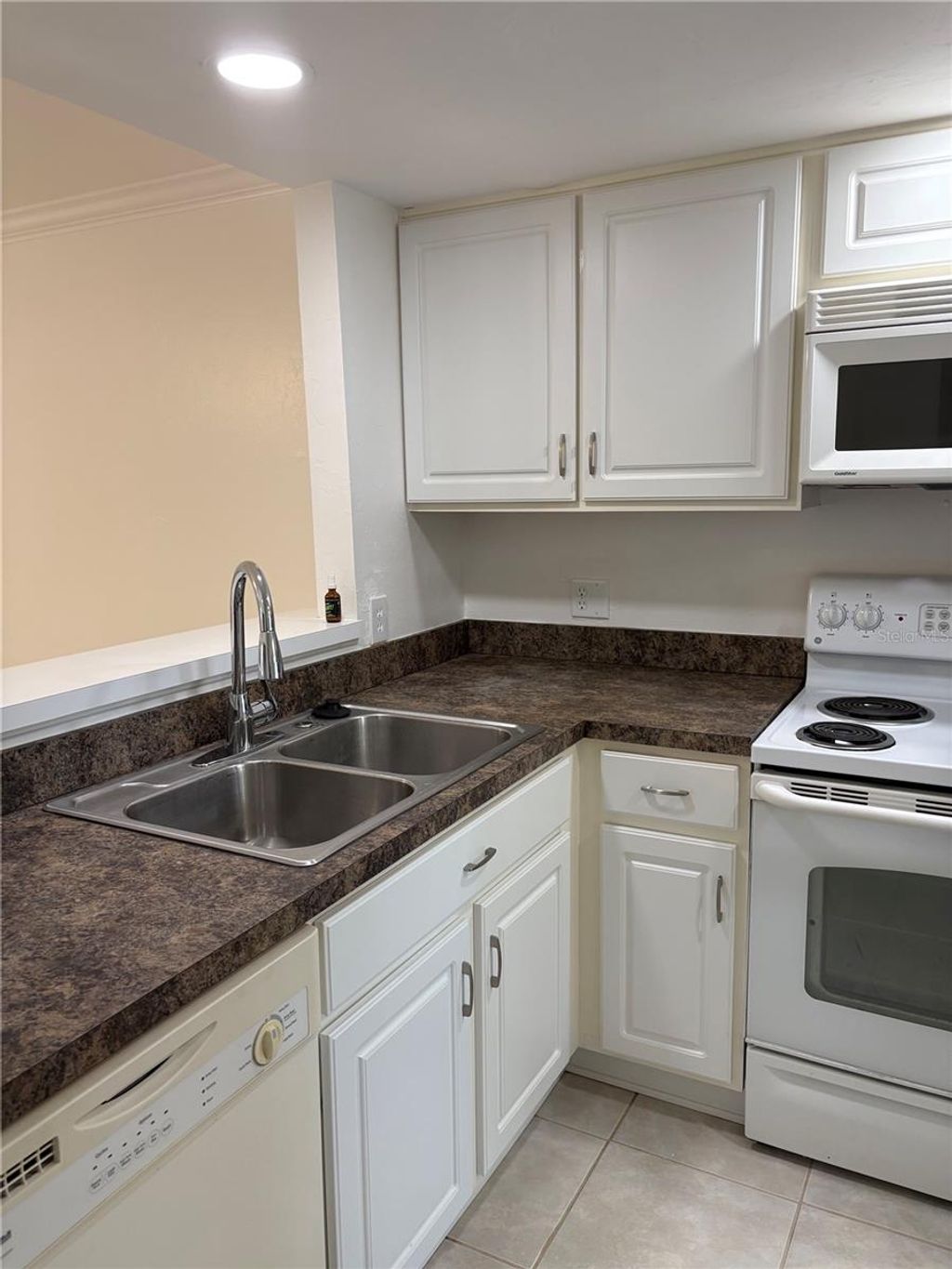 Photo of 4624 SW 45 Lane, Gainesville, FL 32608 (MLS # GC539533)