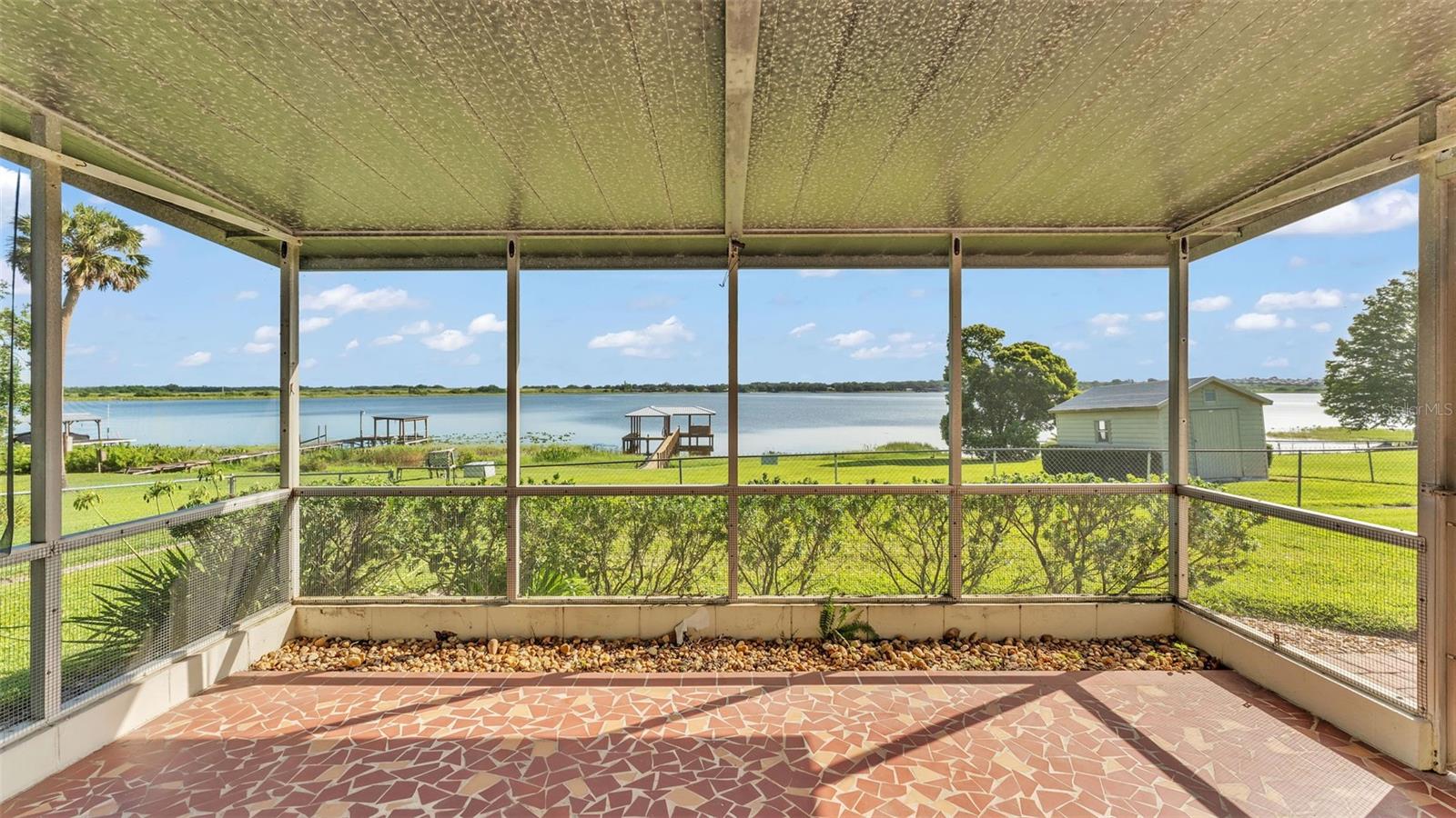 274 PARADISE ISLAND DRIVE