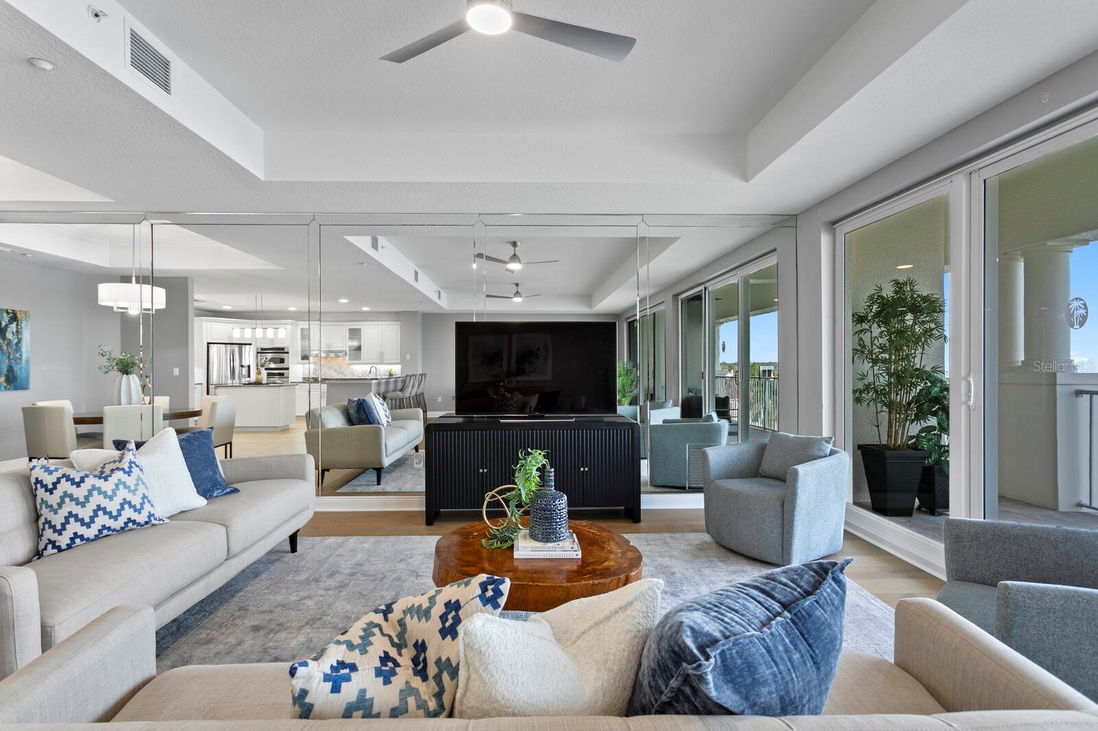 LA BAHIA CONDO - Residential