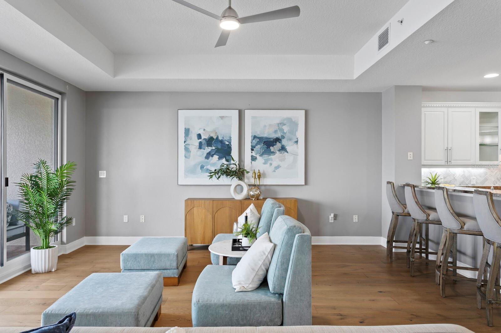 LA BAHIA CONDO - Residential