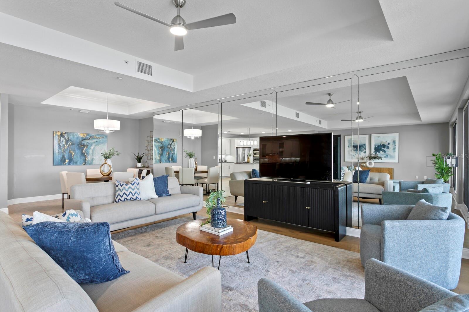 LA BAHIA CONDO - Residential