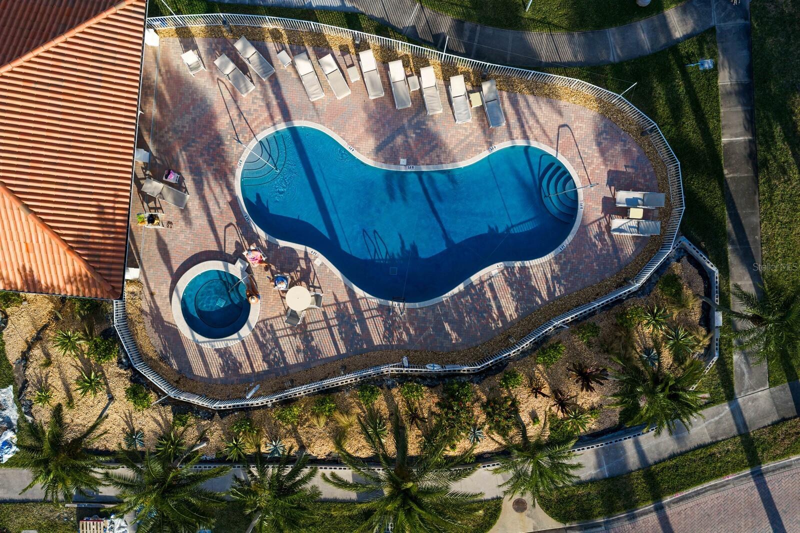 LA BAHIA CONDO - Residential