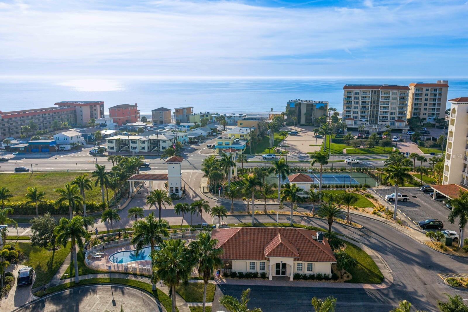 LA BAHIA CONDO - Residential