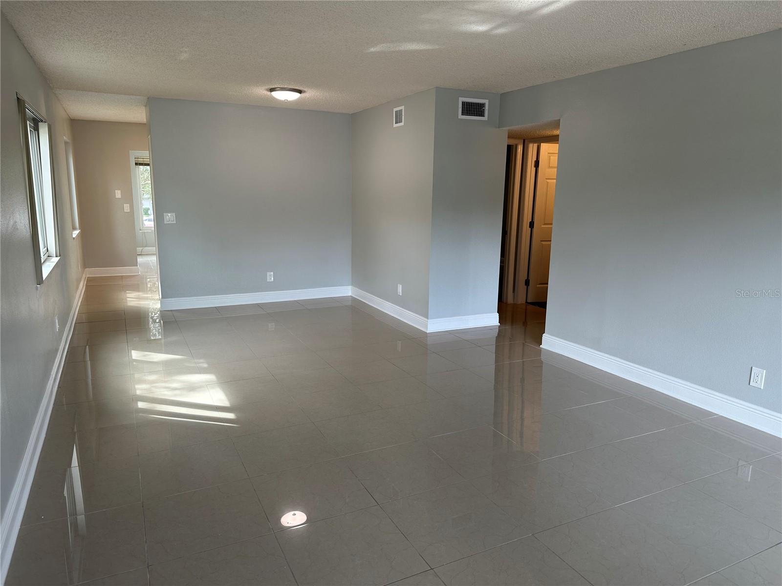 2386 SUMATRAN WAY 26