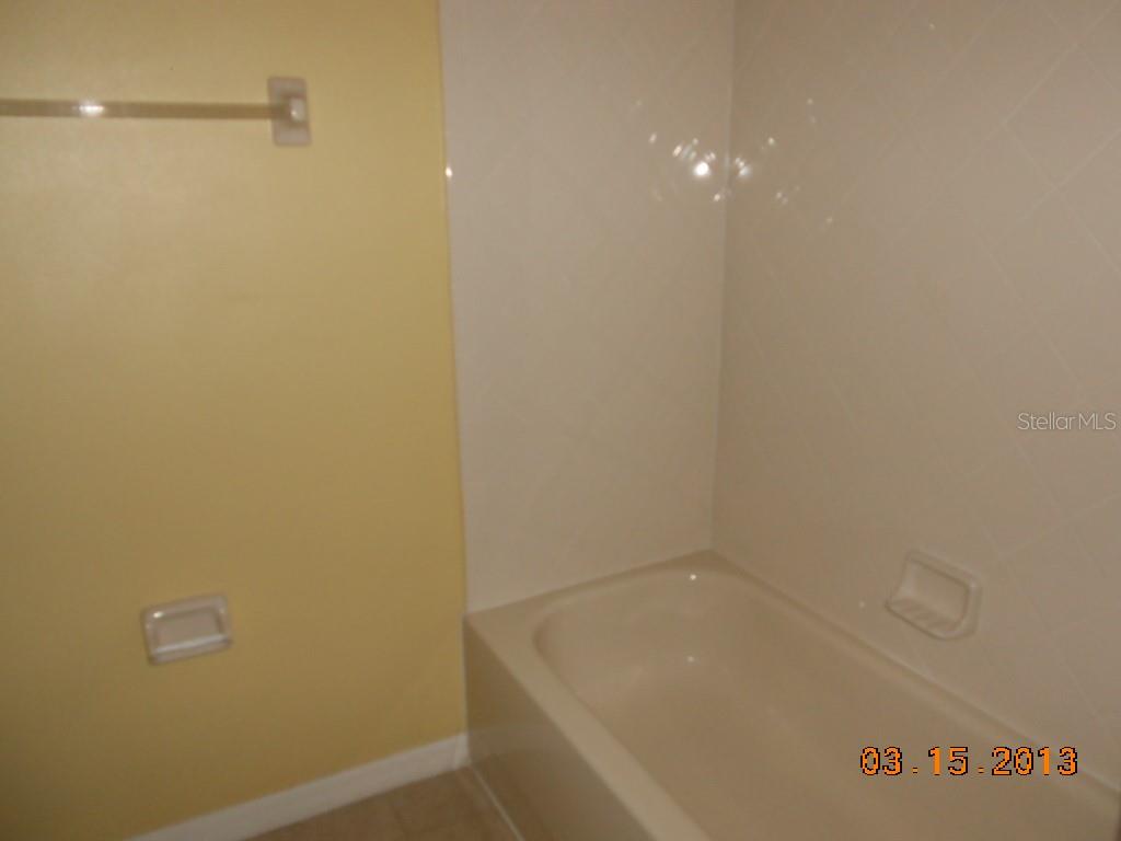 WOODLAND TER/TIMBER SPGS A-G - Residential Lease