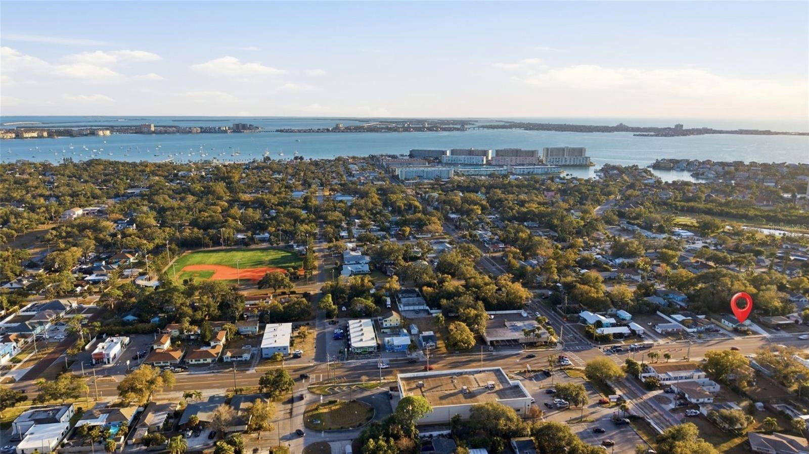 BAY VIEW PARK SEC P - Residential