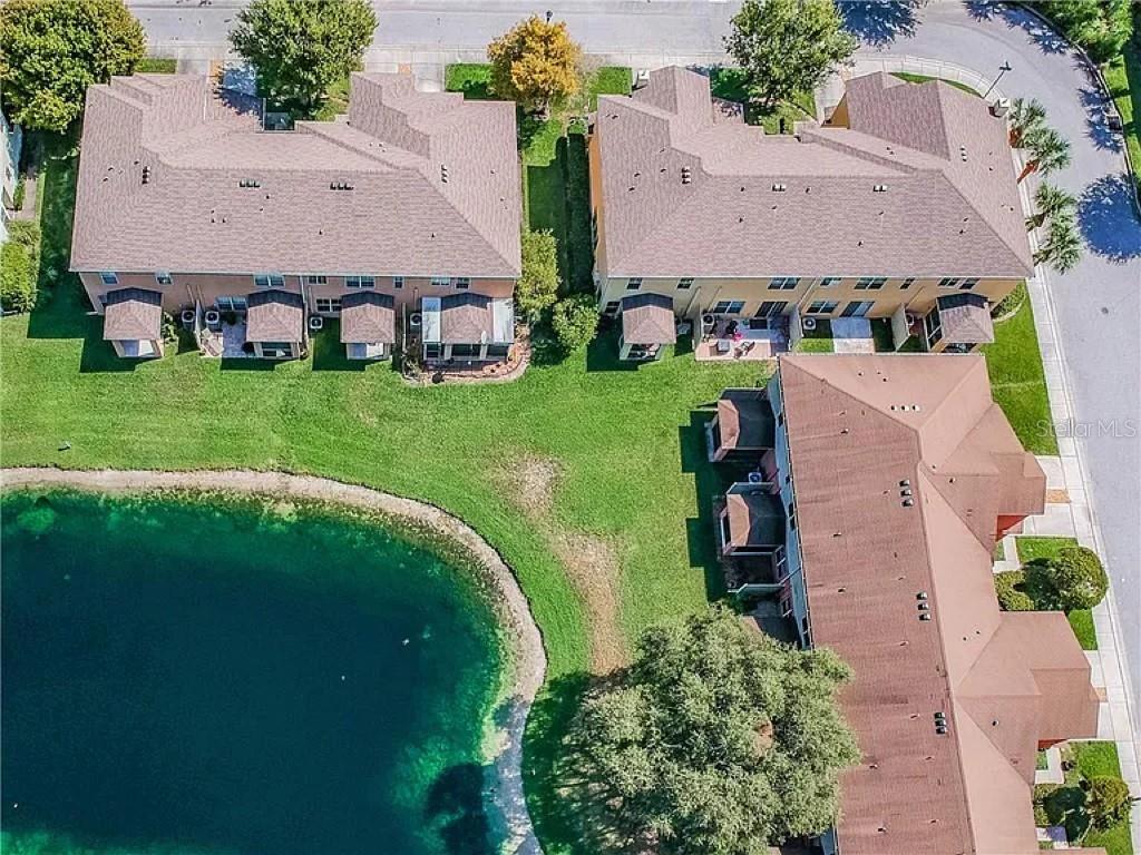 SUNSET POINTE TWNHMS - Residential