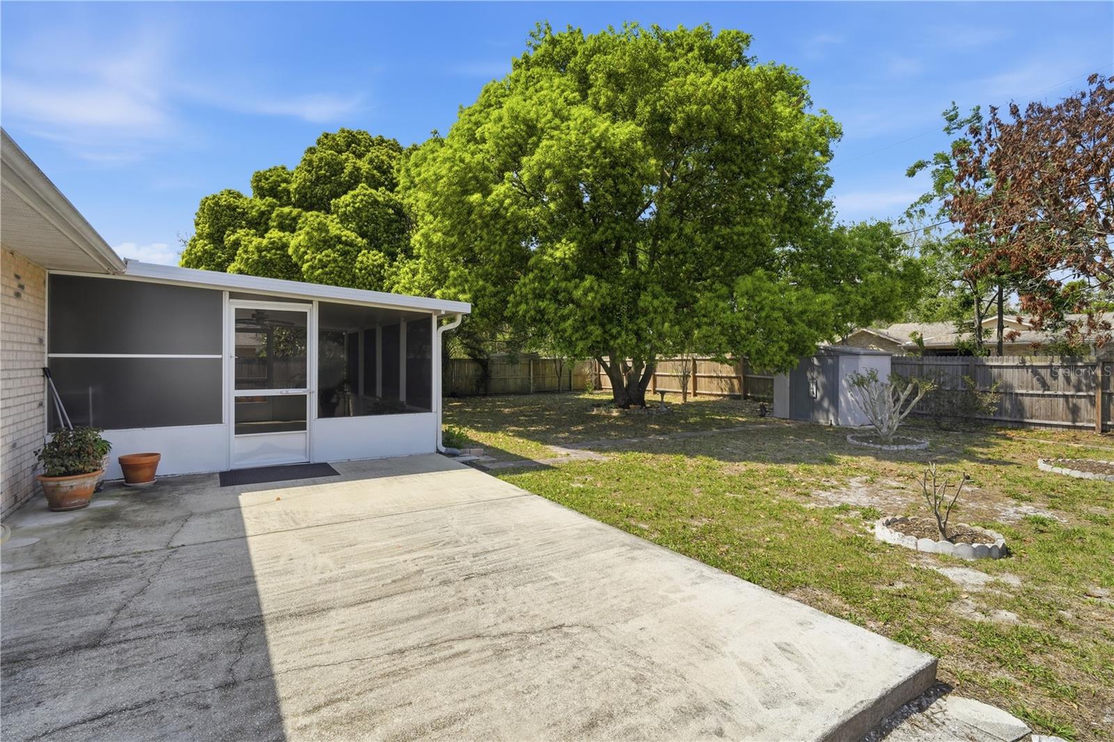 DELTONA LAKES UNIT 43 - Residential