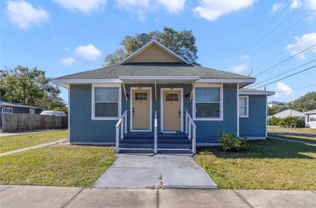 Photo of 222 N Orlando Avenue, Kissimmee, FL 34741 (MLS # G5110004)