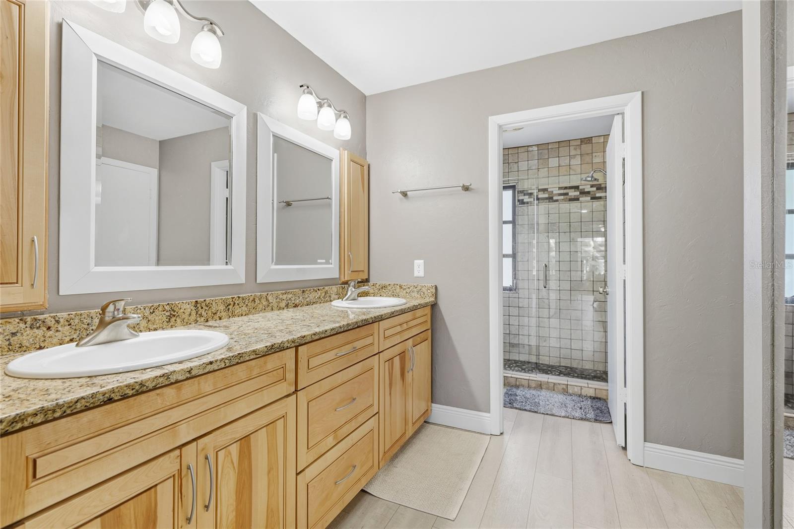 SPRINGLAKE - Residential