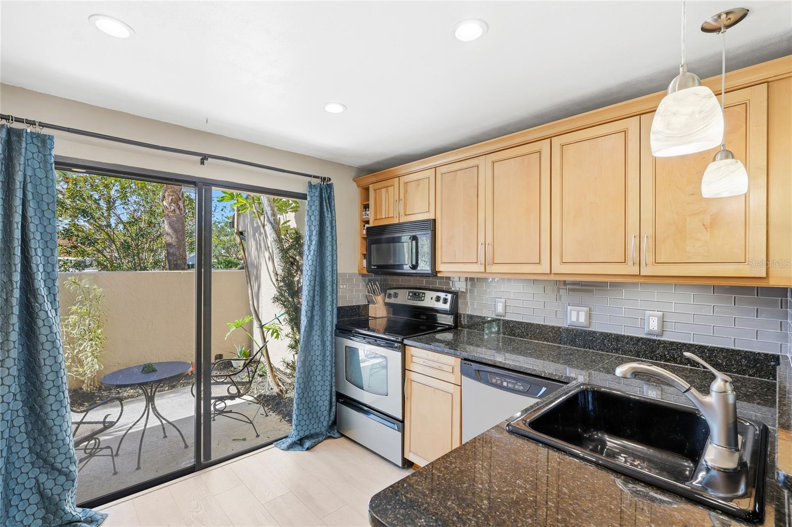 SPRINGLAKE - Residential