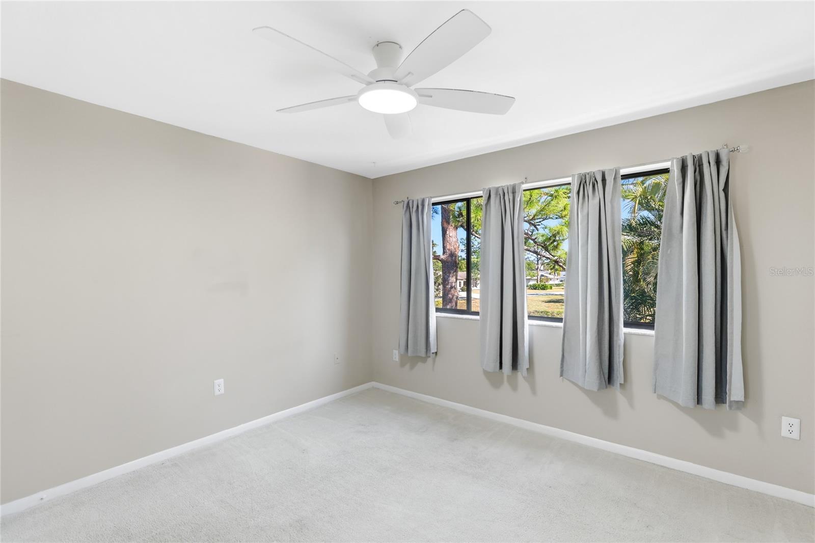 SPRINGLAKE - Residential