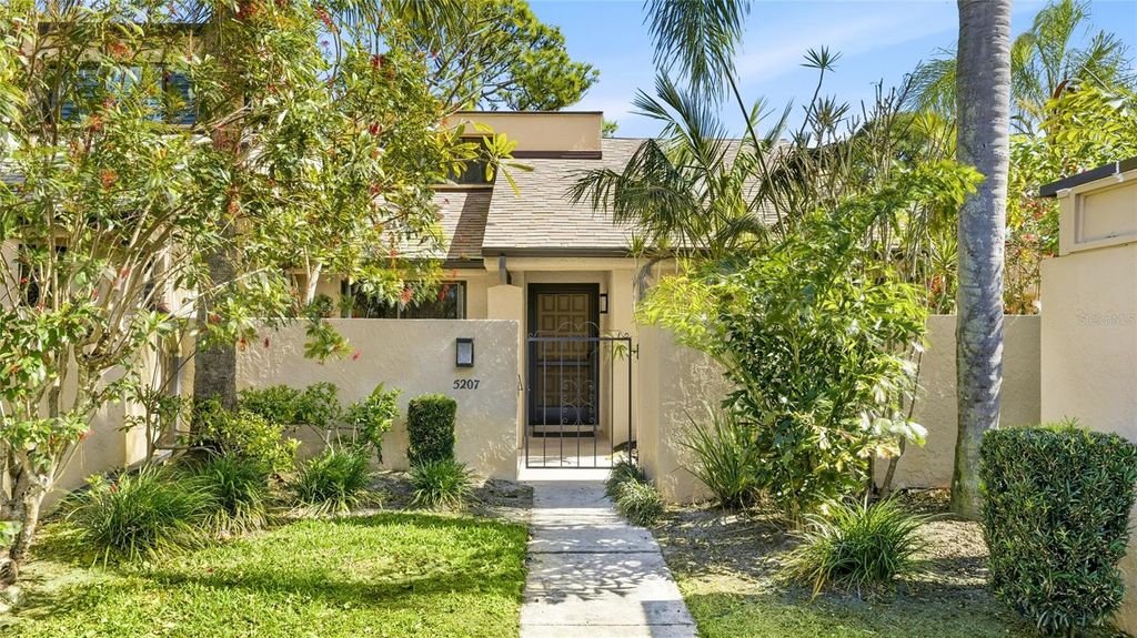 Photo of 5207 Myrtle Wood #4, Sarasota, FL 34235 (MLS # A4680530)