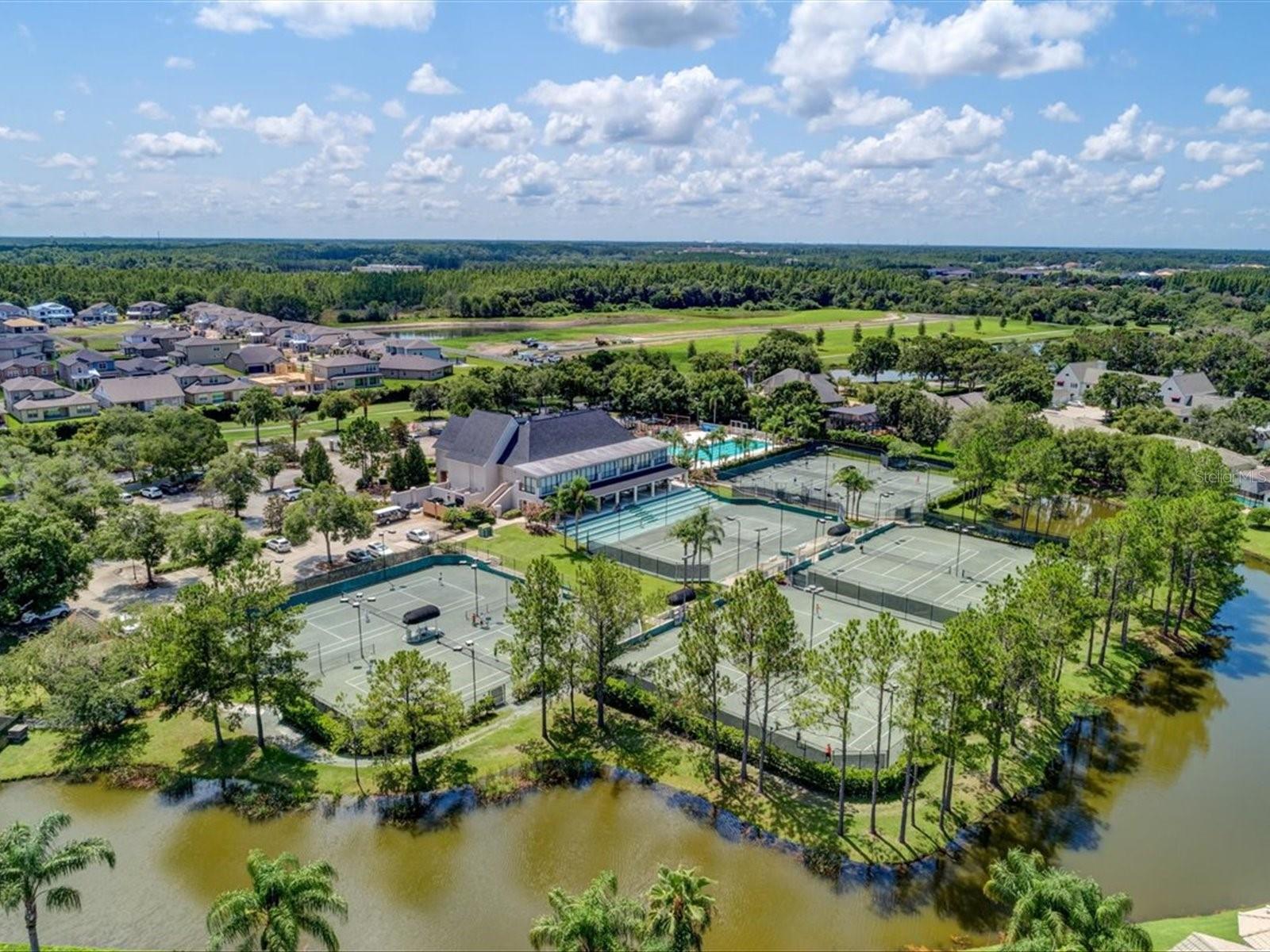 CHEVAL WEST - Residential