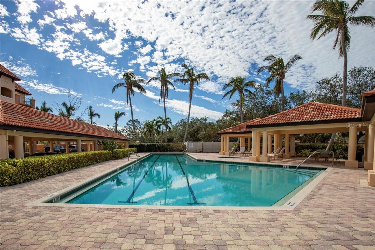 HIDDEN LAGOON AT ARROWHEAD POINT - Residential