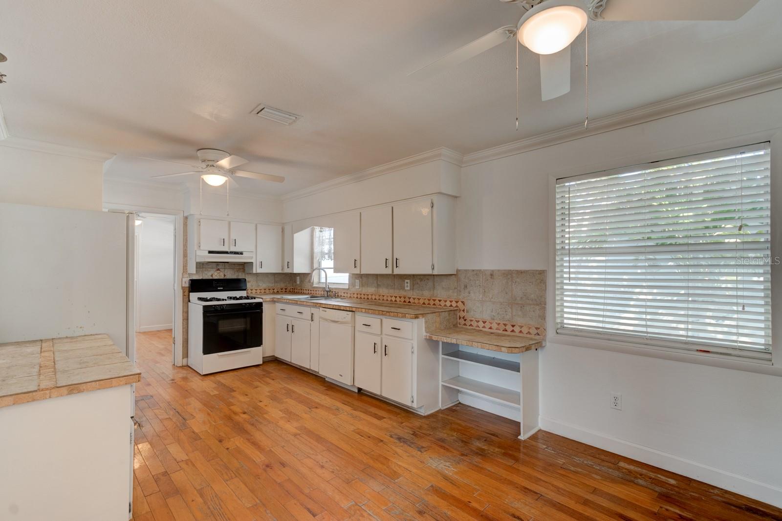 THOBURNS NEW SMYRNA BEACH - Residential