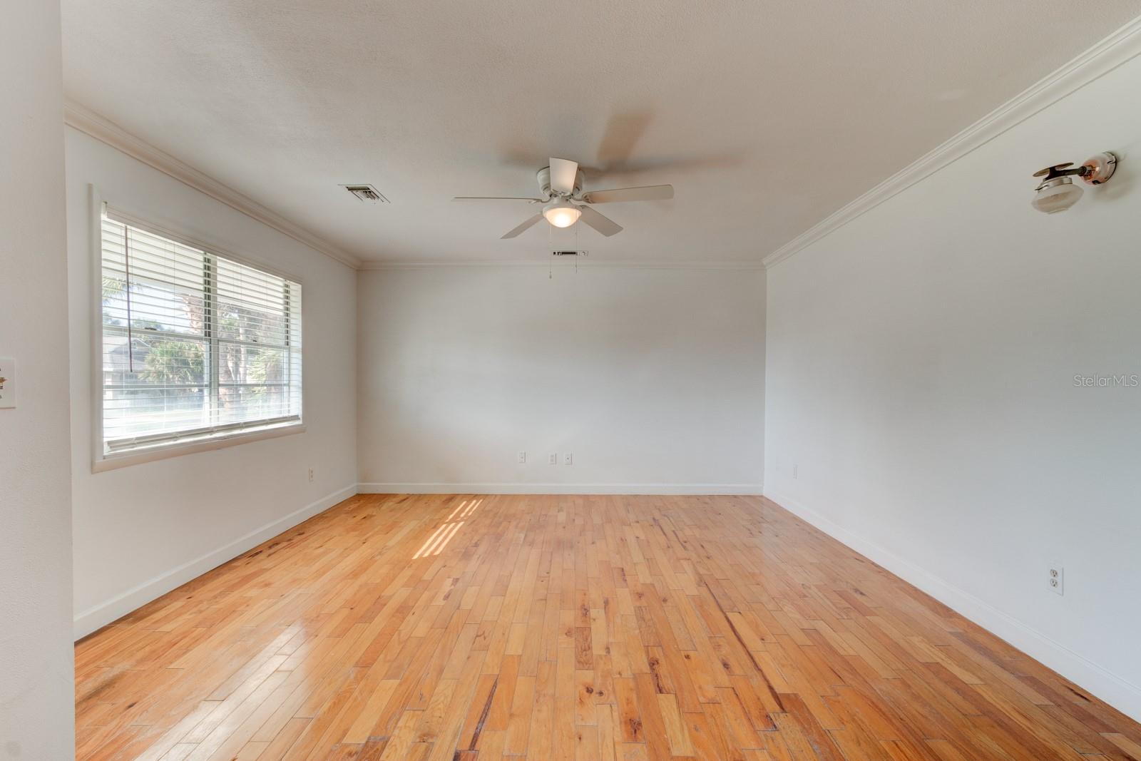 THOBURNS NEW SMYRNA BEACH - Residential