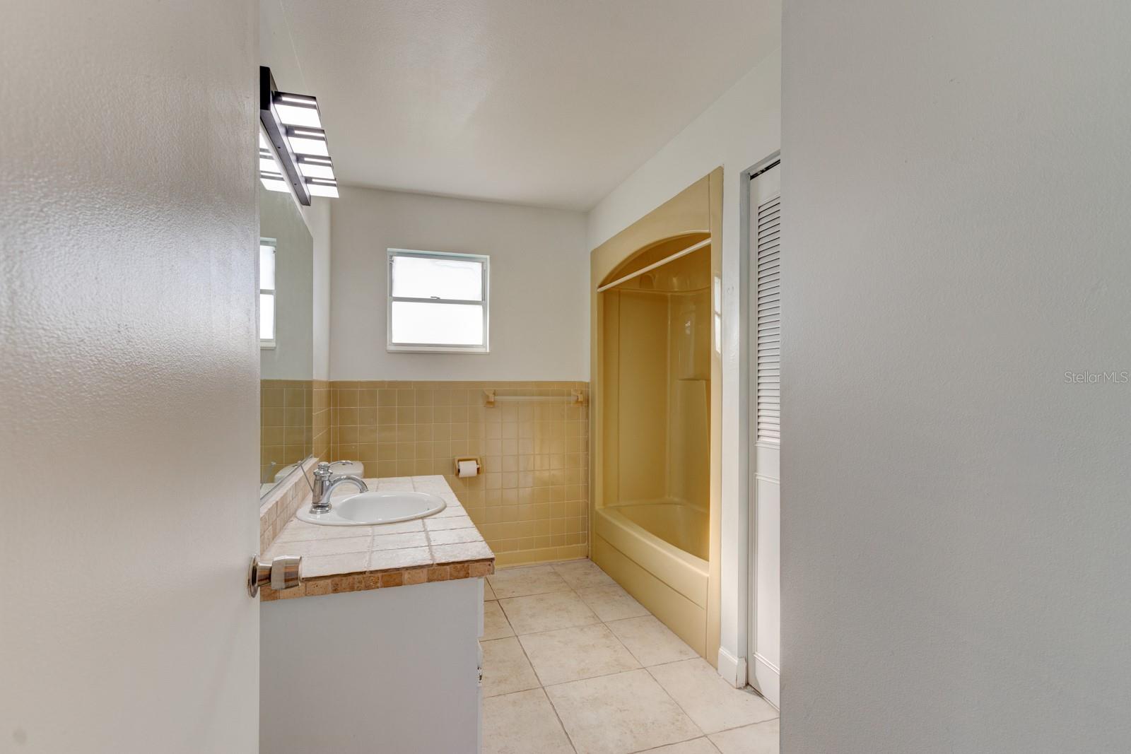 THOBURNS NEW SMYRNA BEACH - Residential