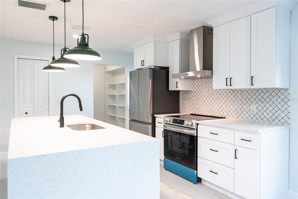 Photo of 2226 Fiesta Court, Orlando, FL 32811 (MLS # O6364950)