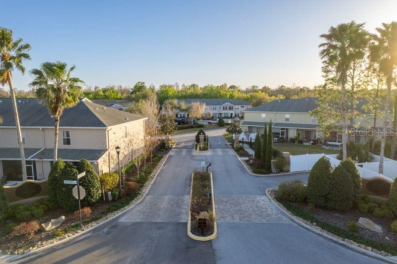 SWAN VIEW TWNHMS A-1-A-5 & C - Residential