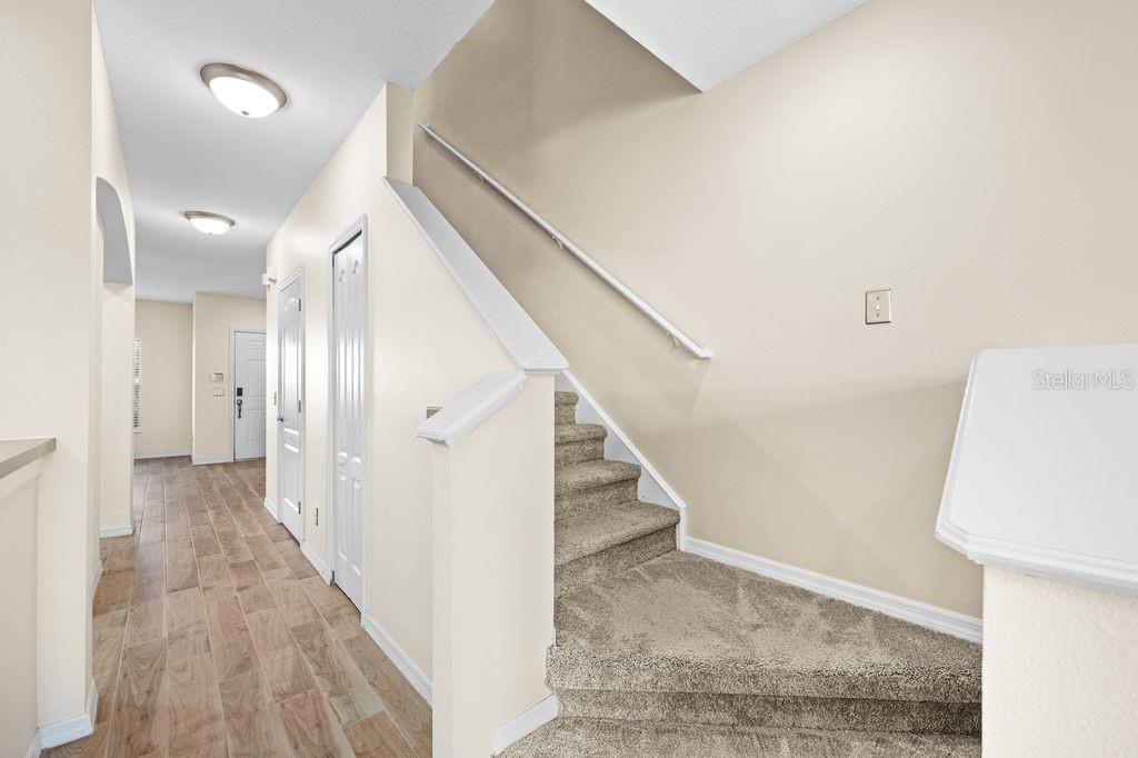 SWAN VIEW TWNHMS A-1-A-5 & C - Residential