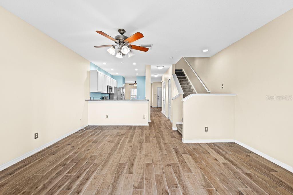 SWAN VIEW TWNHMS A-1-A-5 & C - Residential