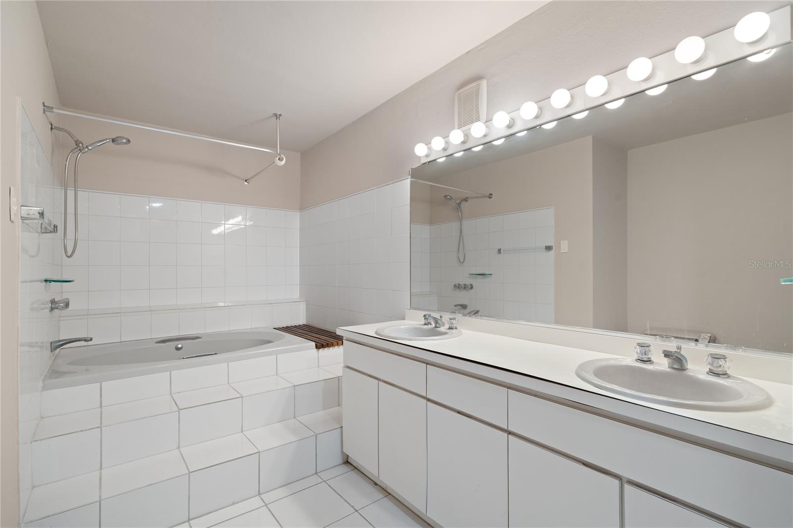 PALMARINA CLUB - Residential