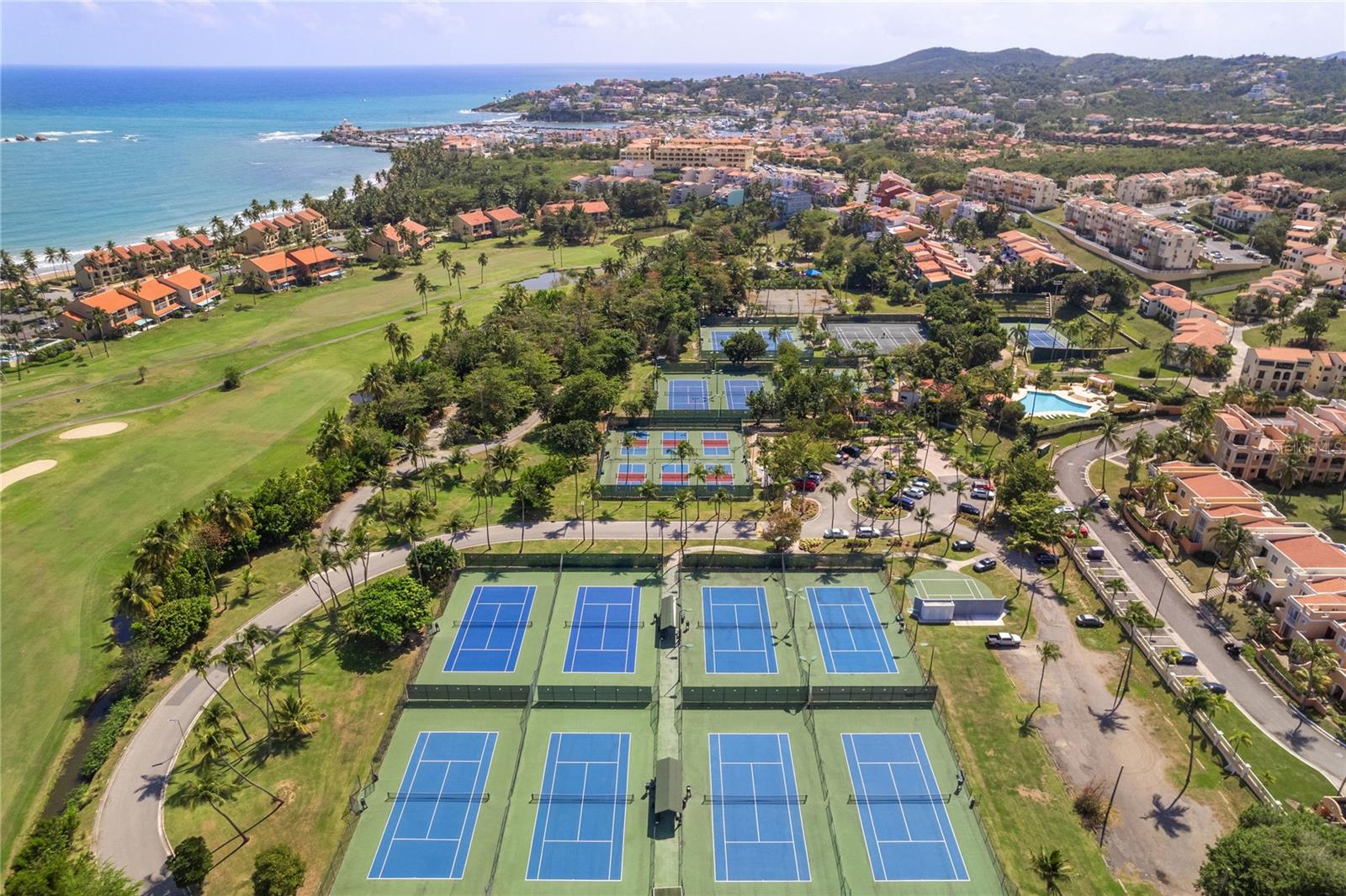 PALMARINA CLUB - Residential