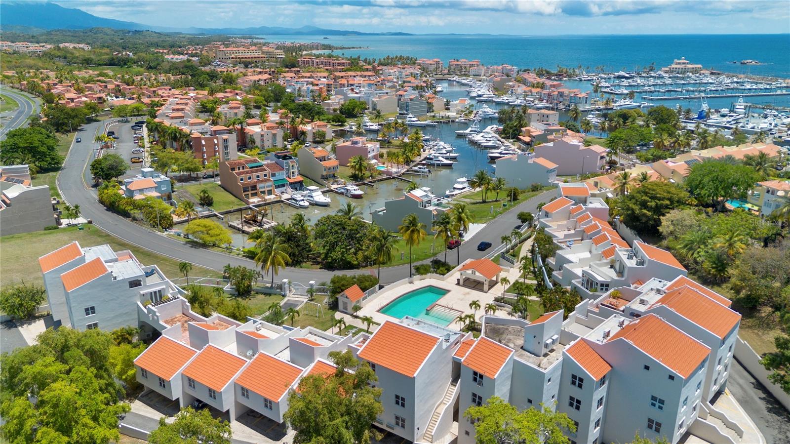 PALMARINA CLUB - Residential