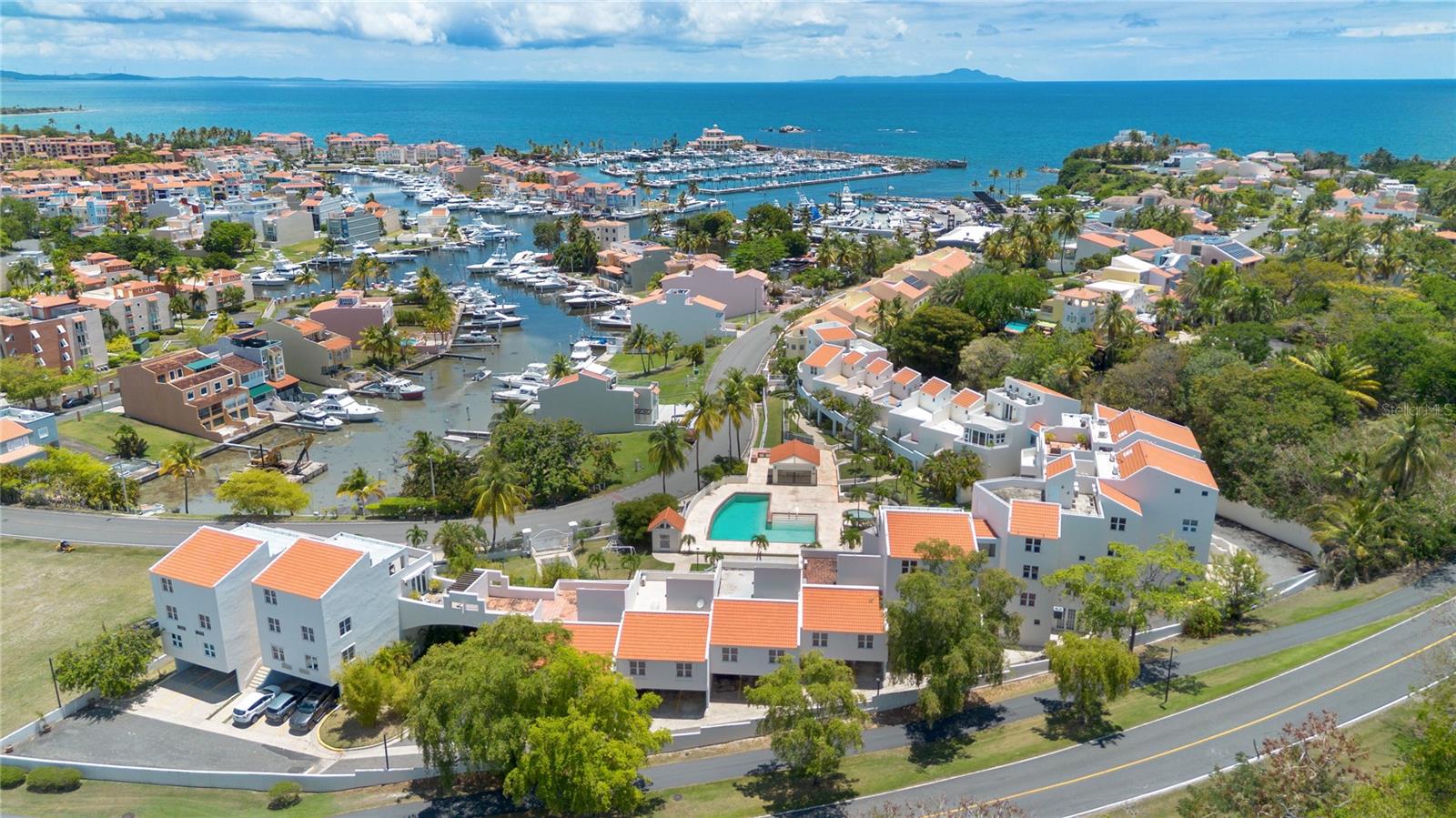 PALMARINA CLUB - Residential