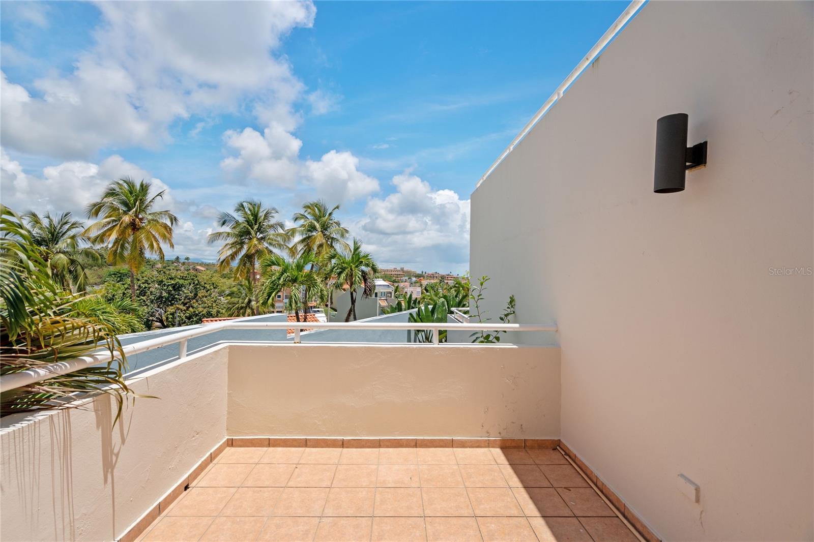 PALMARINA CLUB - Residential