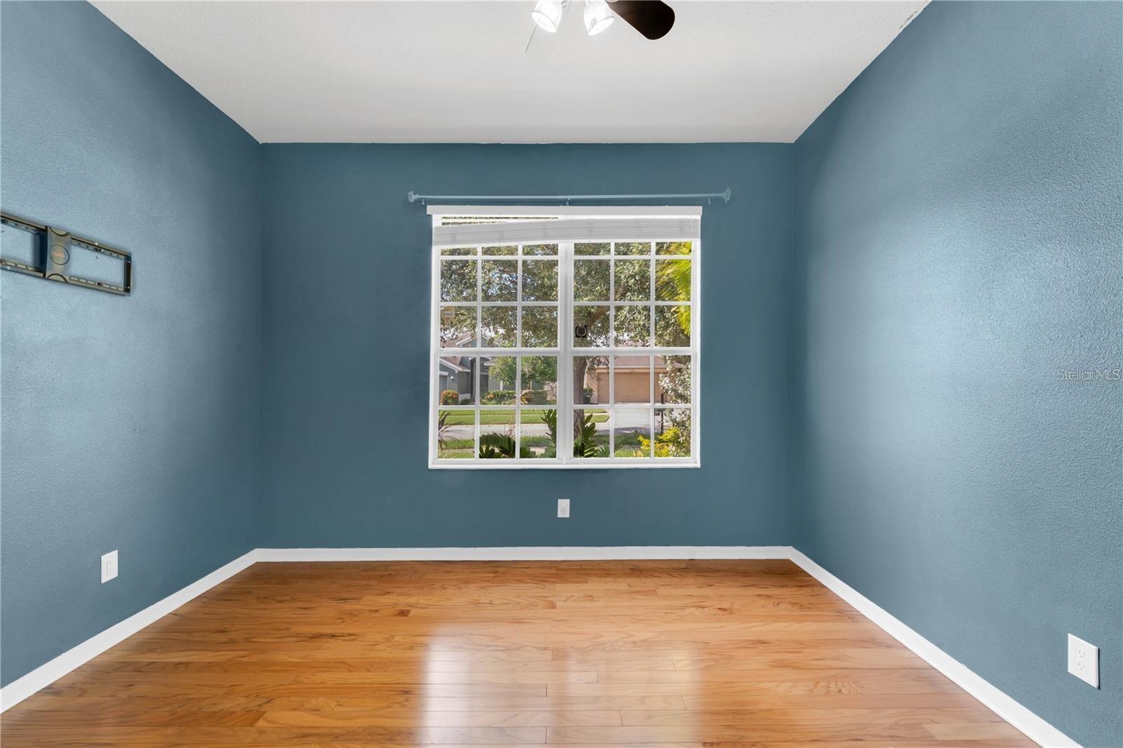 AVELAR CREEK SOUTH - Residential Lease