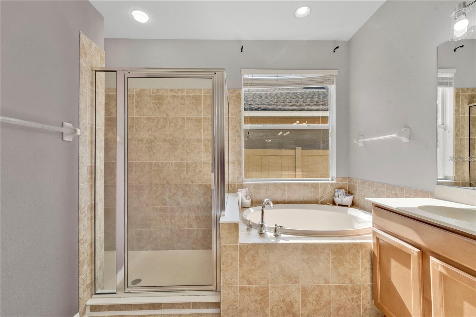 AVELAR CREEK SOUTH - Residential Lease