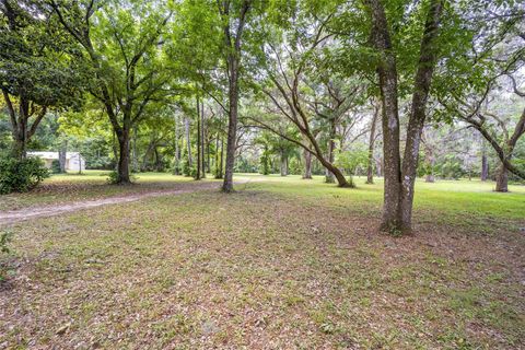 Tiny photo for 4850 SE 11th Avenue, Ocala, FL 34480 (MLS # OM677365)